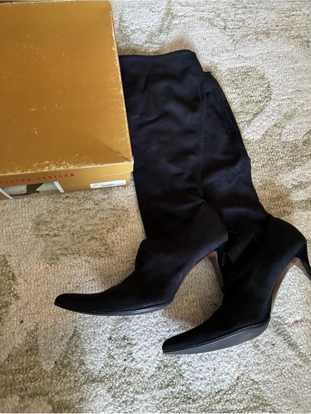 Walter Steiger Black Knee-High Pointed-Toe Heeled Boots